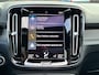 Volvo XC40 2.0 B3 R-Design | Schuifdak | Pilot Assist| Park Assist | 18" Lm-velgen | Two Tone Lak | Apple Carplay / Android Auto
