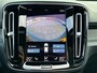 Volvo XC40 2.0 B3 R-Design | SkyRoof | Pilot Assist| Park Assist | 18" Lm-velgen | Two Tone Lak | Apple Carplay / Android Auto