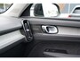 Volvo XC40 1.5 T5 Recharge Inscription | Dealer onderhouden | Harman Kardon | Elektrisch verstelbare voorstoelen | Panoramisch schuif/kanteldak | Stuurwielverwarming | Parkeerverwarming met timer | 360 graden camera |