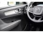 Volvo XC40 1.5 T5 Recharge Inscription | Dealer onderhouden | Harman Kardon | Elektrisch verstelbare voorstoelen | Panoramisch schuif/kanteldak | Stuurwielverwarming | Parkeerverwarming met timer | 360 graden camera |
