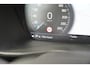 Volvo XC40 1.5 T5 Recharge Inscription | Dealer onderhouden | Harman Kardon | Elektrisch verstelbare voorstoelen | Panoramisch schuif/kanteldak | Stuurwielverwarming | Parkeerverwarming met timer | 360 graden camera |