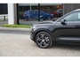 Volvo XC40 1.5 T5 Recharge Inscription | Dealer onderhouden | Harman Kardon | Elektrisch verstelbare voorstoelen | Panoramisch schuif/kanteldak | Stuurwielverwarming | Parkeerverwarming met timer | 360 graden camera |