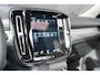 Volvo XC40 1.5 T5 Recharge Inscription | Dealer onderhouden | Harman Kardon | Elektrisch verstelbare voorstoelen | Panoramisch schuif/kanteldak | Stuurwielverwarming | Parkeerverwarming met timer | 360 graden camera |