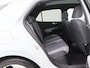 Volkswagen ID.3 First Max 58 kWh 204 Pk Automaat | SOH 93% | Panoramadak | Carplay | Elektrische Stoelen | Full LED | Camera | Parkeersensoren | Privacy Glass | Climate Control | 20 Inch