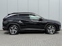 Hyundai Tucson 1.6 T-GDI PHEV Premium Sky 4WD / Lederen Bekleding / NL auto / Open dak / Stoel verwarming en Ventilatie / 19" Lm velgen / Fabrieksgarantie t/m 10-2028 /