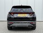 Hyundai Tucson 1.6 T-GDI PHEV Premium Sky 4WD / Lederen Bekleding / NL auto / Open dak / Stoel verwarming en Ventilatie / 19" Lm velgen / Fabrieksgarantie t/m 10-2028 /
