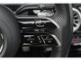 Mercedes-Benz A-klasse A250e AMG 218pk Hybrid Panoramadak *SOH 96%* Night pakket Widescreen Sfeerverlichting 19" LMV NLauto