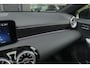 Mercedes-Benz A-klasse A250e AMG 218pk Hybrid Panoramadak *SOH 96%* Night pakket Widescreen Sfeerverlichting 19" LMV NLauto