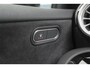 Mercedes-Benz A-klasse A250e AMG 218pk Hybrid Panoramadak *SOH 96%* Night pakket Widescreen Sfeerverlichting 19" LMV NLauto