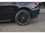 Mercedes-Benz A-klasse A250e AMG 218pk Hybrid Panoramadak *SOH 96%* Night pakket Widescreen Sfeerverlichting 19" LMV NLauto