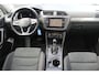 Volkswagen Tiguan Allspace 1.5 TSI Life Business - 7 PERSOONS - PANODAK - TREKHAAK - VIRT. COCKPIT -