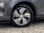 Hyundai Kona Electric EV Premium 64 kWh 204PK SOH 100%, Trekhaak, Head up, Rijklaar met beurt & garantie!