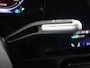 Mercedes-Benz CLA 250+ Launch Edition 85 kWh Accu | Trekhaak Wegklapbaar | Memorystoelen | Warmtepomp | Multibeam Led | Stoelverwarming Voorin | Distronic Cruise Control | Achteruitrijcamera | Nightpakket | Dodehoekassistent
