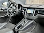 Porsche Macan 3.0 S Automaat | Leer, Panoramadak, Luchtvering, Trekhaak, Stoelverwarming V+A, PDC, Navigatie, Bi-xenon, USB, 21''