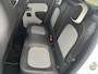 Renault Twingo Z.E. R80 Série Limitée Vibes / 100% Onderhouden / Achteruitrijcamera / Apple Carplay & Android Auto / Navigatie full map / Verwarmde Voorstoelen / Cruise- en Climate Control / Parkeersensoren achter / DAB Radio