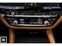 BMW 5-Serie 540i Luxury Line | HUD | Hifi