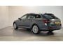 Skoda Superb Combi 1.5 TSI 150pk DSG ACT Business Edition Panoramadak Camera Stoelverwarming Sfeerverlichting