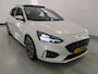 Ford Focus 1.0 EcoBoost Hybrid 125pk ST Line X Business Hatchback | Panoramadak | Stoelverwarming | Navi | CarPlay | Camera | 18"