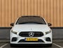 Mercedes-Benz A-klasse 180 Business Solution AMG | Panoramadak | Memory Stoelen | Sfeerverlichting | Multibeam Led | Camera | Keyless | Afneembare Trekhaak | Stoelverwarming | Apple Carplay | Android Auto |