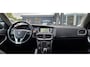 Volvo V40 1.6 D2 Momentum Business Harman Kardon Navi PDC APK 11-9-2026 Mooi!