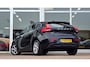 Volvo V40 1.6 D2 Momentum Business Harman Kardon Navi PDC APK 11-9-2026 Mooi!