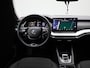 Skoda Octavia Combi 1.5 TSI MHEV Business Edition Metallic lak | Donker getint glas achter | Travel Assist Pakket | Comfort Pakket | Wegklapbare trekhaak | Navigatie Pakket