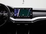 Skoda Octavia Combi 1.5 TSI MHEV Business Edition Metallic lak | Donker getint glas achter | Travel Assist Pakket | Comfort Pakket | Wegklapbare trekhaak | Navigatie Pakket