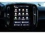 Volvo EX40 Single Motor Extended Range Plus 82 kWh | Lichtmetalen Velgen 5-Spaaks 19" | Stoffen Bekleding | Electronic Climate Controle | Voorstoelen + Stuurwiel Verwarmd  | Warmtepomp | Premium Audio by Harman Kardon | Google Navigatiesysteem | Apple Carplay/Android Auto | Cruise Control Adaptief Met Stop&Go En Stuurhulp |