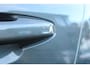 Volvo EX40 Single Motor Extended Range Plus 82 kWh | Lichtmetalen Velgen 5-Spaaks 19" | Stoffen Bekleding | Electronic Climate Controle | Voorstoelen + Stuurwiel Verwarmd  | Warmtepomp | Premium Audio by Harman Kardon | Google Navigatiesysteem | Apple Carplay/Android Auto | Cruise Control Adaptief Met Stop&Go En Stuurhulp |