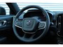 Volvo EX40 Single Motor Extended Range Plus 82 kWh | Lichtmetalen Velgen 5-Spaaks 19" | Stoffen Bekleding | Electronic Climate Controle | Voorstoelen + Stuurwiel Verwarmd  | Warmtepomp | Premium Audio by Harman Kardon | Google Navigatiesysteem | Apple Carplay/Android Auto | Cruise Control Adaptief Met Stop&Go En Stuurhulp |