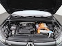 Volkswagen Tiguan 1.5 eHybrid R-Line Edition | 272 PK | SoH 100% | Black Style | Panorama Dak | Stoel en Stuurverwarming | Trekhaak