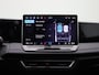 Volkswagen Tiguan 1.5 eHybrid R-Line Edition | 272 PK | SoH 100% | Black Style | Panorama Dak | Stoel en Stuurverwarming | Trekhaak