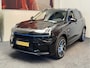 Lynk & Co 01 1.5 100 STUKS OP VOORRAAD ! VOL OPTIES ! 360 CAMERA ADAPTIVE CRUISE CONTROL PANORAMA SCHUIF/KANTELDAK APPLE CARPLAY/ANDROID RIJSTROOKSENSOREN ZEER MOOI !! 3010