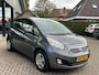 Kia Venga 1.4 CVVT Seven Navi Camera Cruise Airco Trekhaak NAP NL-Auto Nieuwe APK!