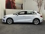 Audi A3 SPORTBACK 40 TFSI e EDITION PHEV NAVIGATIE CRUISE CONTROL CLIMATE CONTROL BLUETOOTH TELEFOON APPLE CARPLAY/ANDROID RIJSTROOKSENSOREN KEYLESS GO PDC ZEER MOOI !! 3010