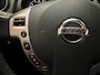 Nissan Qashqai 2.0 CONNECT EDITION NAVIGATIE LEDER STOELVERWARMING PANORAMADAK CRUISE CONTROL CLIMATE CONTROL BLUETOOTH TELEFOON KEYLESS GO TREKHAAK 360 CAMERA ZEER MOOI !! Brgl