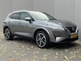 Nissan Qashqai 1.3 MHEV Tekna / Trekhaak (Trekgewicht 1.400kg) / HUD / Panoramadak / 360° Camera / Keyless Entry & Start / Elektrische Achterklep / Stuur- en Stoelverwarming / Voorruitverwarming / Apple Carplay & Android Auto / Navigatie full map /