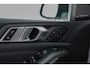 BMW X5 45e xDrive 394pk High Executive |splitterset|M-sportpakket|M-kuipstoelen|schuif/kantel|Harman&Kardon|massage|Laser LED|memory|360 camera|diamond pook|HUD|carbon interieur|Apple Carplay|22" lichtmetalen velgen|