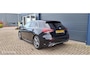 Mercedes-Benz A-klasse 180 Business Solution AMG