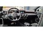 Mercedes-Benz A-klasse 180 Business Solution AMG