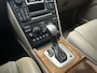 Volvo XC90 2.5 T AWD Summum 7 persoons YOUNGTIMER LEDER NAVIGATIE CRUISE CONTROL CLIMATE CONTROL BLUETOOTH TELEFOON PDC ZEER MOOI !! 3010