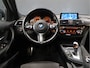 BMW 3-Serie 330i Centennial Executive M Sport [GROOT NAVIGATIE, TREKHAAK, ALCANTARA SPORTSTOELEN, SPORTSTUUR, PDC V+A, BLUETOOTH, CLIMATE CONTROL, NIEUWSTAAT]