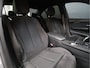 BMW 3-Serie 330i Centennial Executive M Sport [GROOT NAVIGATIE, TREKHAAK, ALCANTARA SPORTSTOELEN, SPORTSTUUR, PDC V+A, BLUETOOTH, CLIMATE CONTROL, NIEUWSTAAT]