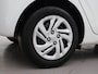Hyundai i10 1.0 AUTOMAAT COMFORT 5-ZITS + APPLE CARPLAY | DAB+ | CRUISE CONTROL | TWO-TONE WIT/ZWART