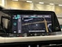 Volkswagen Golf 1.0 TSI 110pk Life · Apple/Android Car Play · Navigatie · P-Sensoren · Sfeerverlichting · Getint Glas · 16'' Inch · Garantie t/m 03-07-2027 of 100.000km