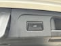 Volkswagen Touran 1.4 TSI 150pk DSG Highline Business R 7p · Apple/Android Car Play · P-Sensoren · Elek. Achterklep · Trekhaak · Stoel & Stuur Verwarming · 17'' Inch ·