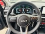Kia Stonic 1.0 T-GDi MHEV DynamicLine Navi | Clima | Cruise | Camera | Demo auto kmstand kan iets varieeren | Informeer altijd even of de auto aanwezig is.