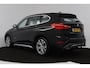 BMW X1 XDrive20i High Executive (PANORAMADAK, TREKHAAK, STOELVERWARMING, ACHTERUITRIJCAMERA, HEAD-UP, DEALER ONDERHOUDEN)