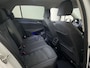 Volkswagen Golf 1.0 TSI Life Business Alcantara LED Stoelverwarming Sfeerverlichting