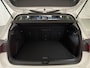 Volkswagen Golf 1.0 TSI Life Business Alcantara LED Stoelverwarming Sfeerverlichting